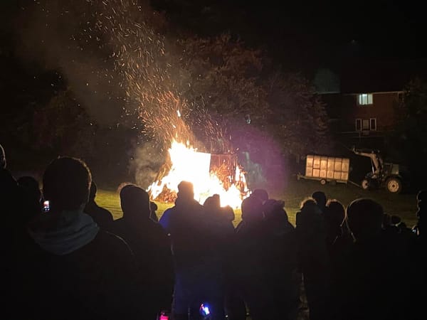 Caistor Lions Bonfire & Fireworks Display