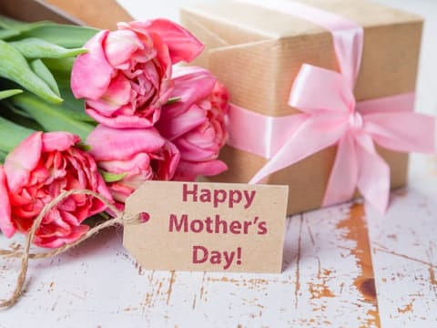 Buy Mother's Day Gifts in Lincoln