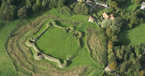 Bolingbroke Castle